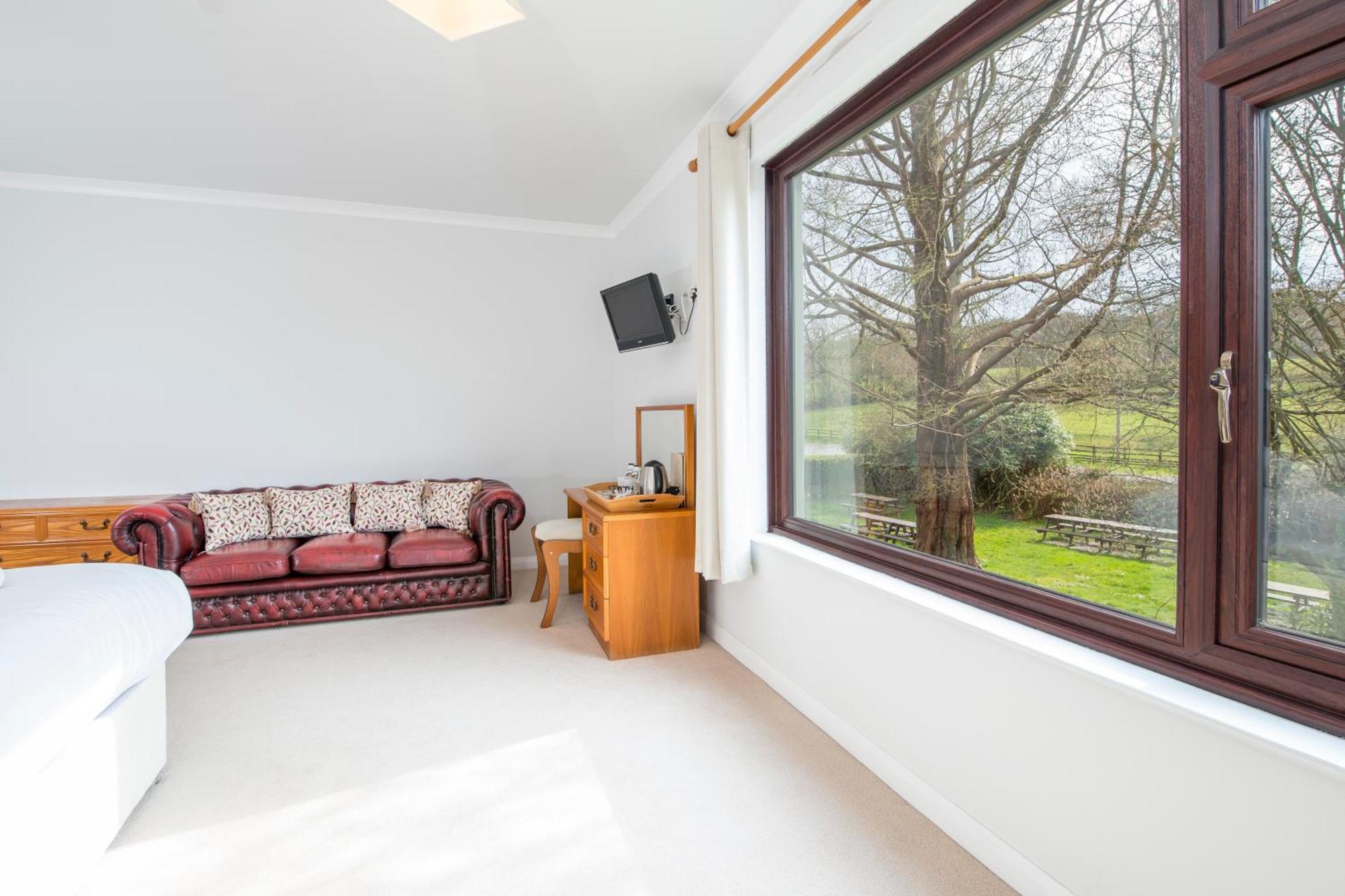 Trewern Arms Hotel Nevern Εξωτερικό φωτογραφία