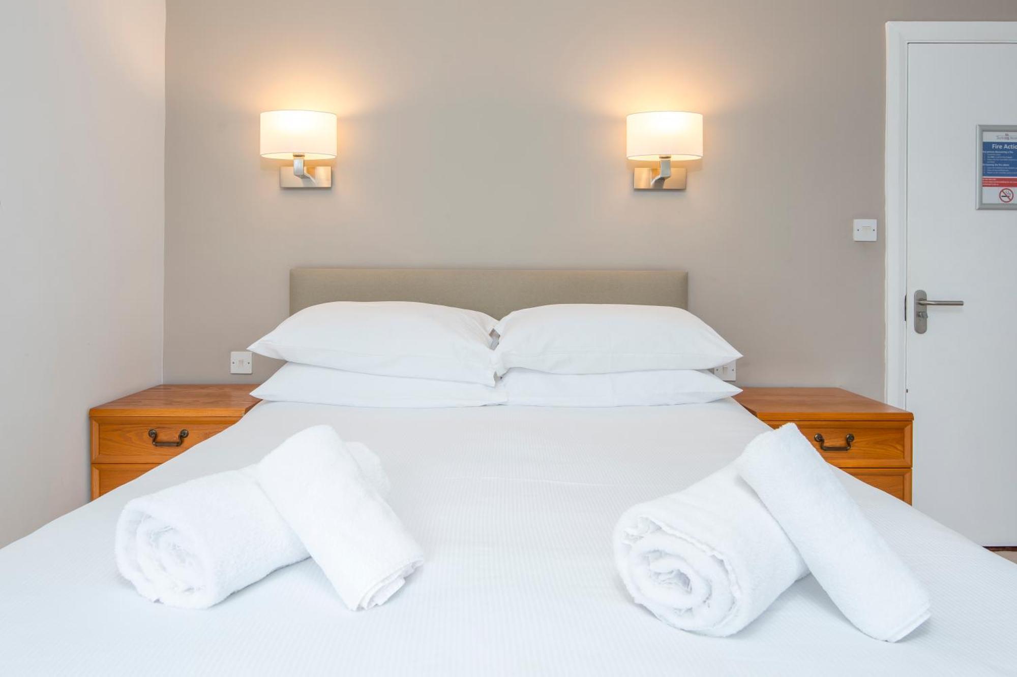 Trewern Arms Hotel Nevern Εξωτερικό φωτογραφία