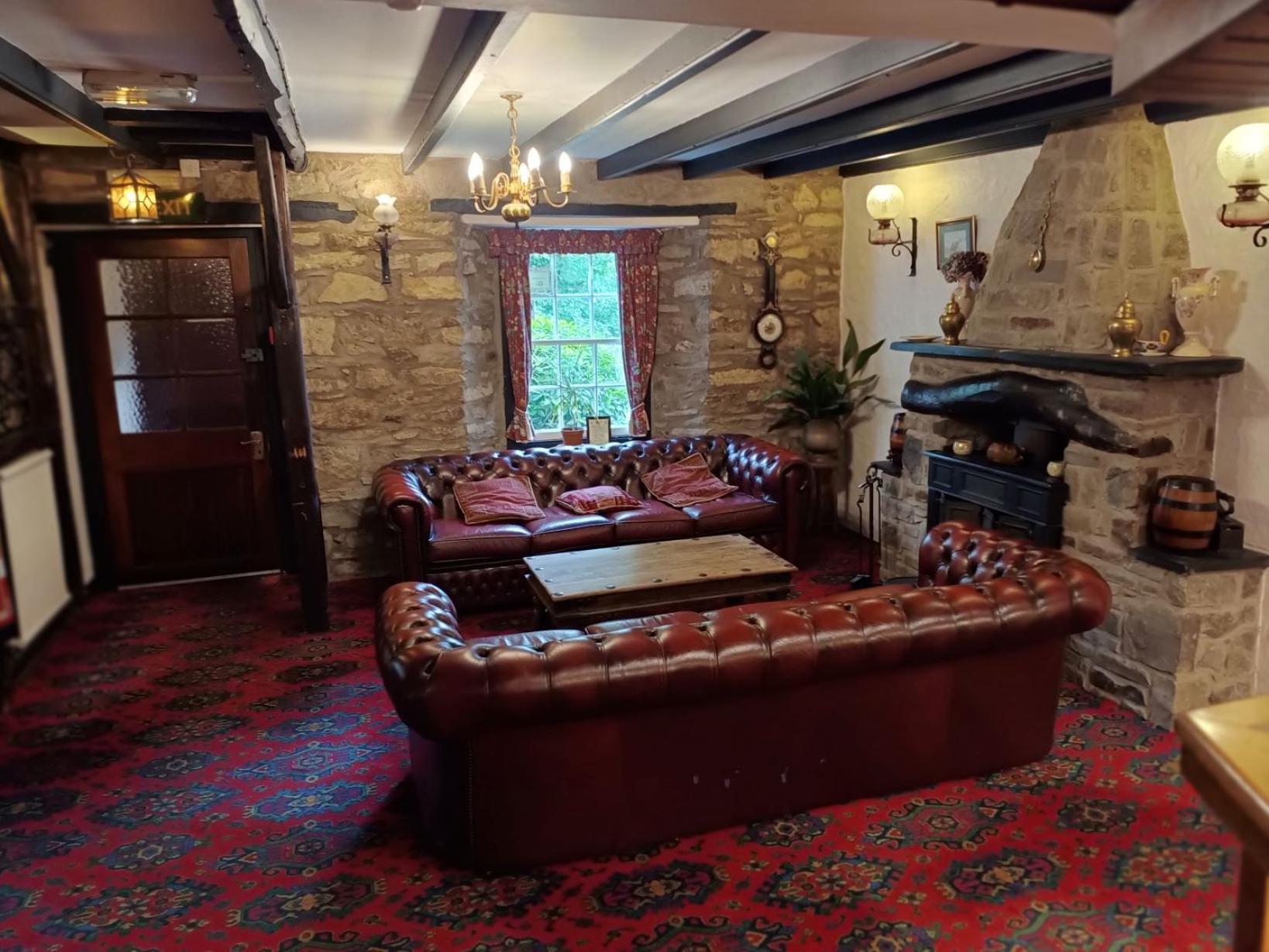 Trewern Arms Hotel Nevern Εξωτερικό φωτογραφία